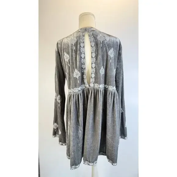 POL Velvet Tunic Silver Gray Women’s Medium Boho Fairy Cottage Festival Babydoll - Picture 4 of 16